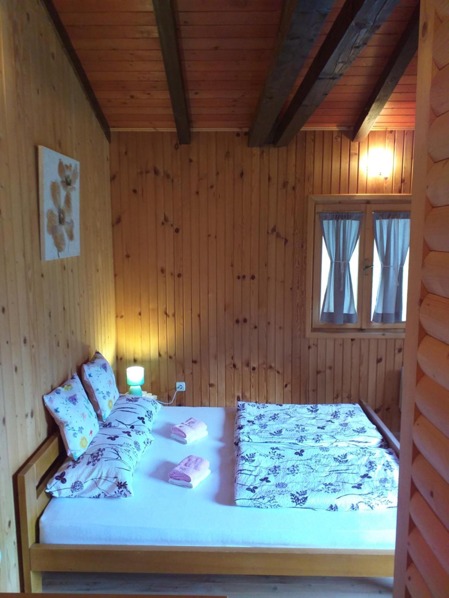 Motel Bavaria Foca Exteriér fotografie