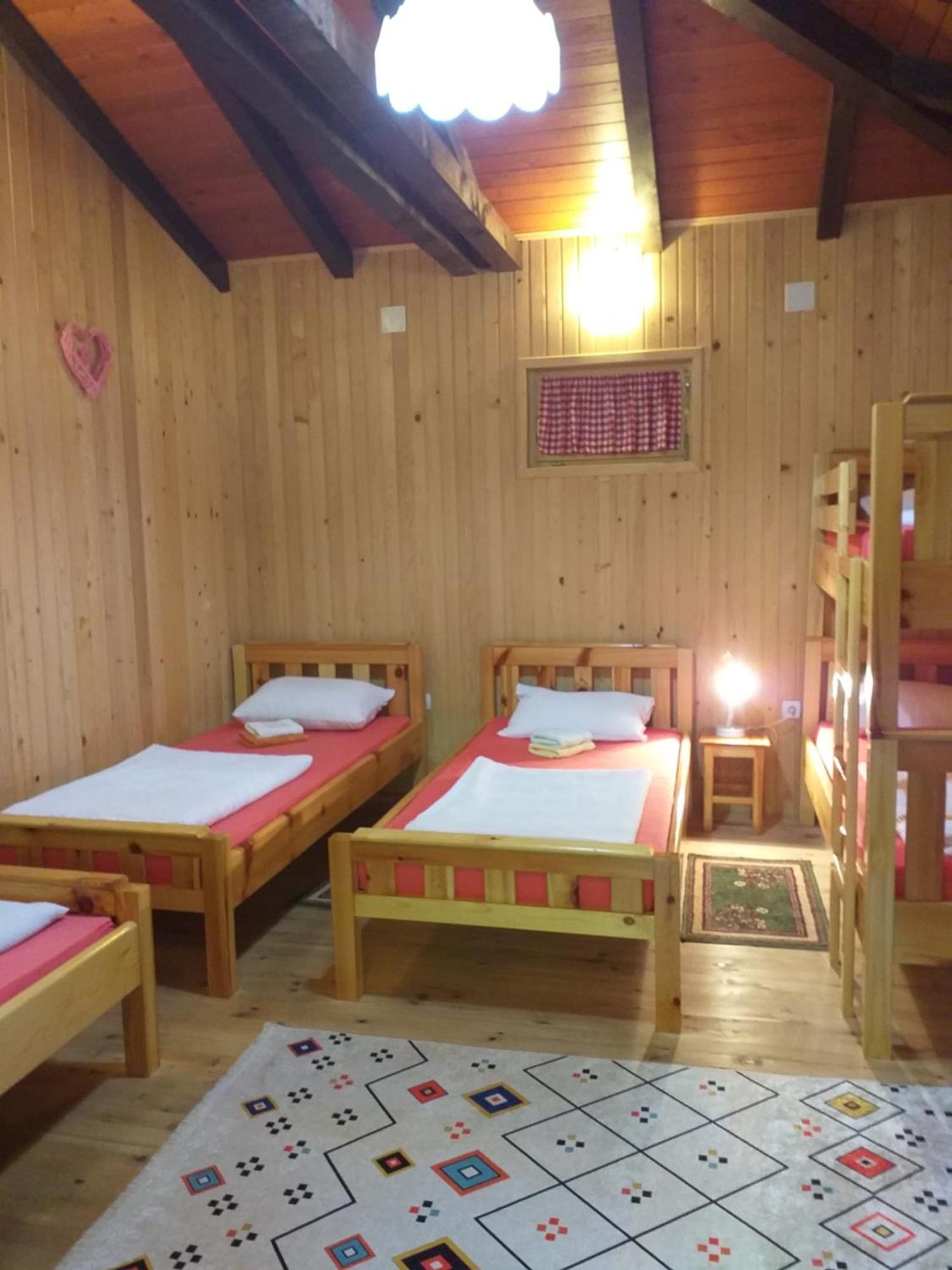 Motel Bavaria Foca Pokoj fotografie
