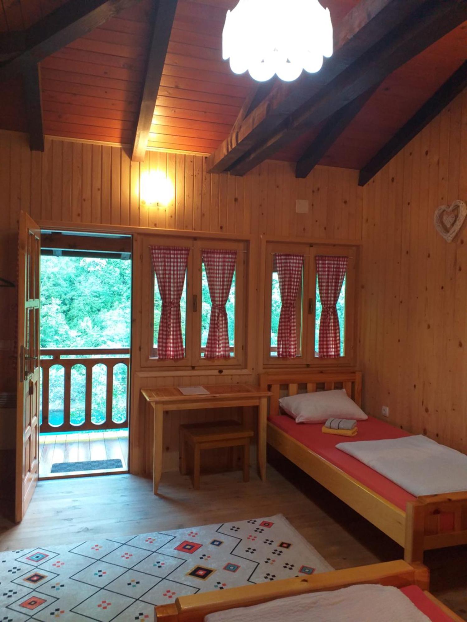 Motel Bavaria Foca Pokoj fotografie