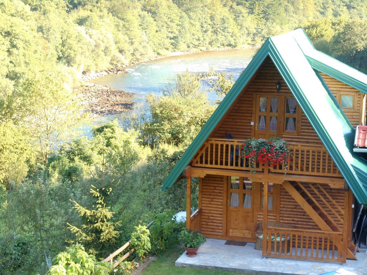 Motel Bavaria Foca Exteriér fotografie